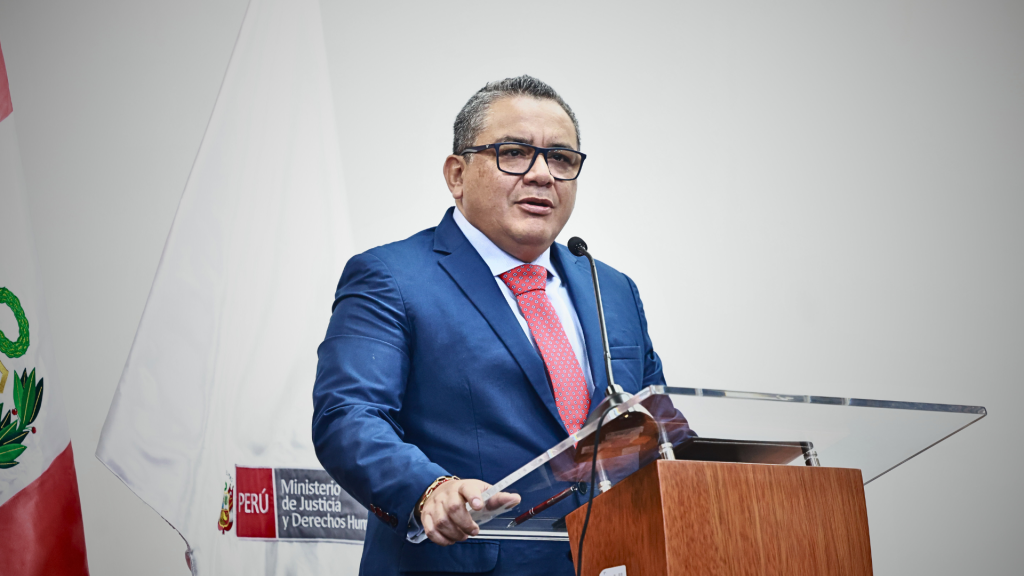 Juan José Santiváñez